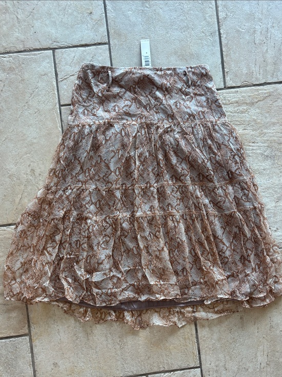 Laundry By Shelli Segal Dresses & Skirts - Laundry By Shelli Segal Silk Brown Snake-Print Tiered Midi Skirt
